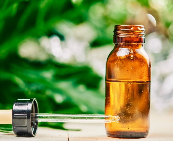 Beneficios del aceite de CBD. ¿Cuál elegir? Beneficios del aceite de CBD. ¿Cuál elegir?